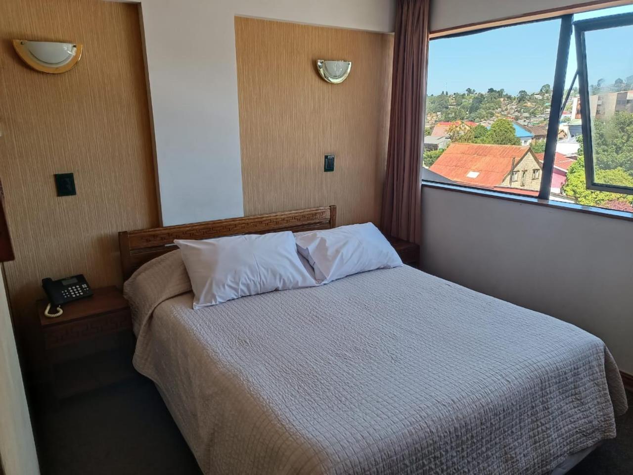 Hotel Antupiren Пуэрто-Монт Экстерьер фото