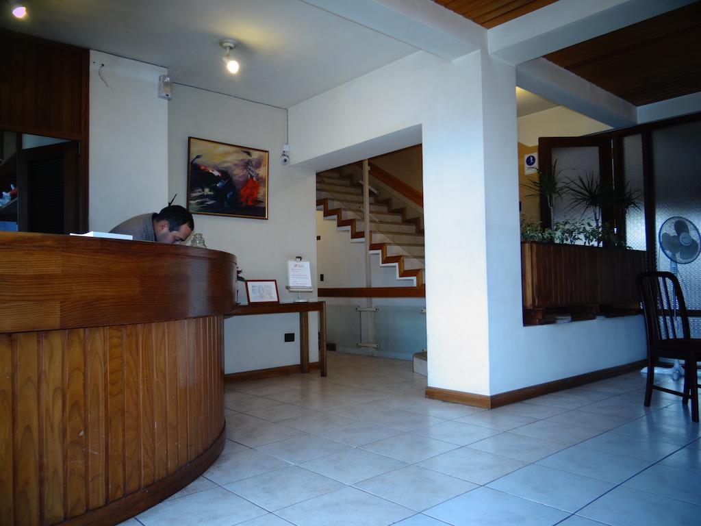Hotel Antupiren Пуэрто-Монт Экстерьер фото